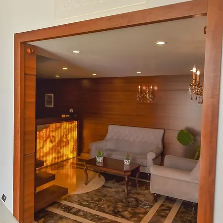 Golden Ring Szálloda